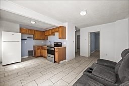 30 Orange St Property Photo 9
