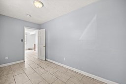 30 Orange St Property Photo 12