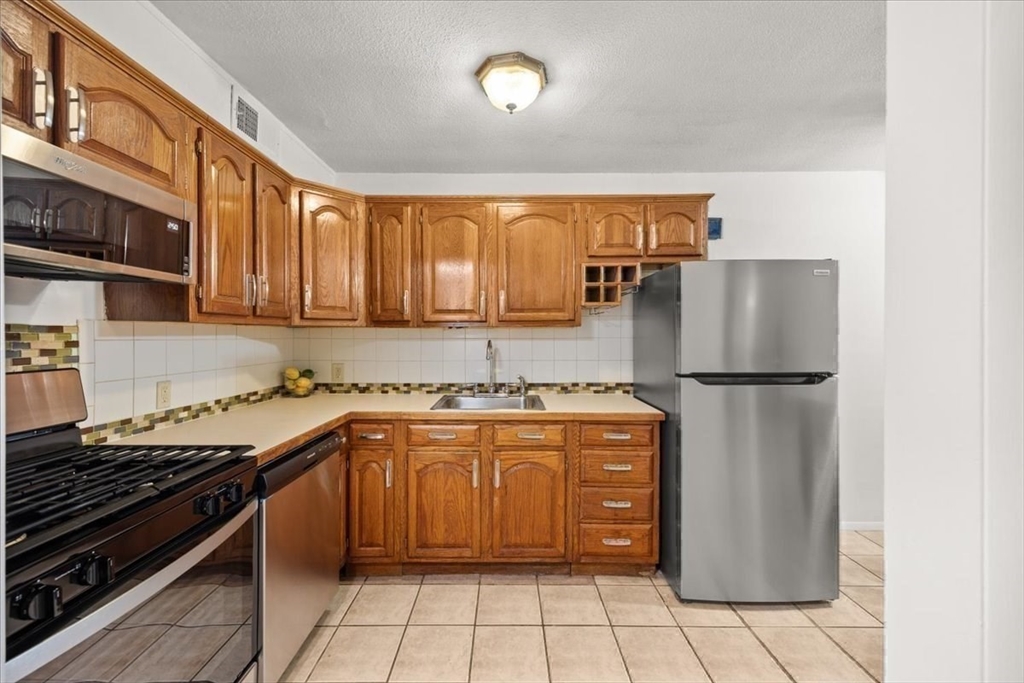 171 Highland Street # 103 Property Photo 5
