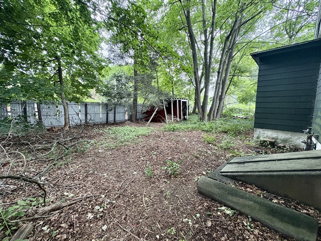 51 Damon Street Property Photo 7