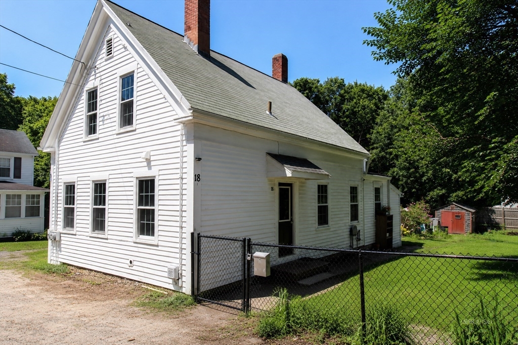 18 Bolton Pl Property Photo 1