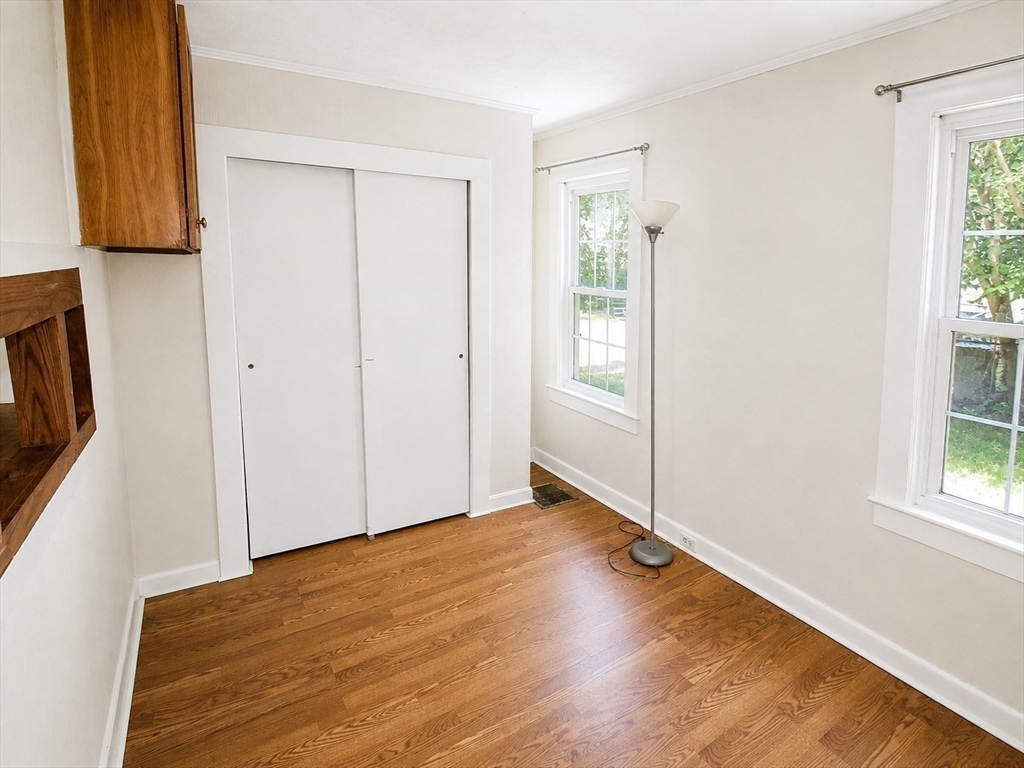 18 Bolton Pl Property Photo 6
