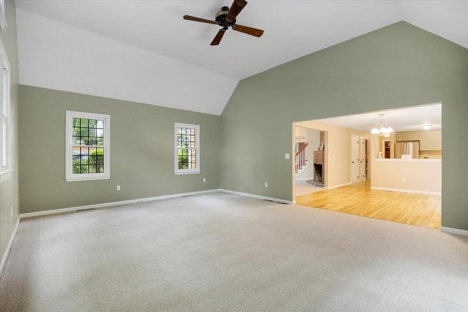 30 Currycomb Cir Property Photo 19