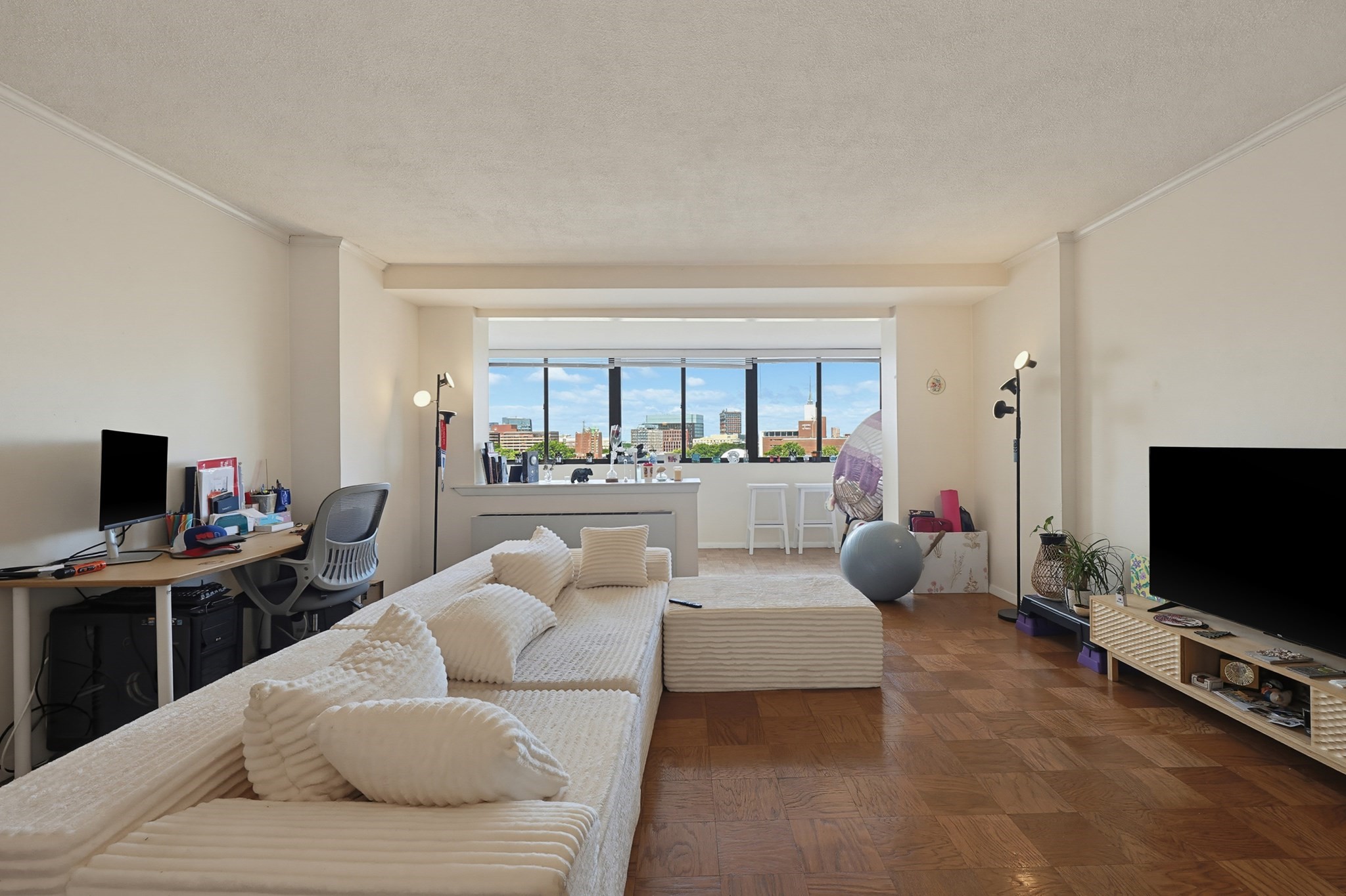 6 Whittier Pl # 7B Property Photo 1