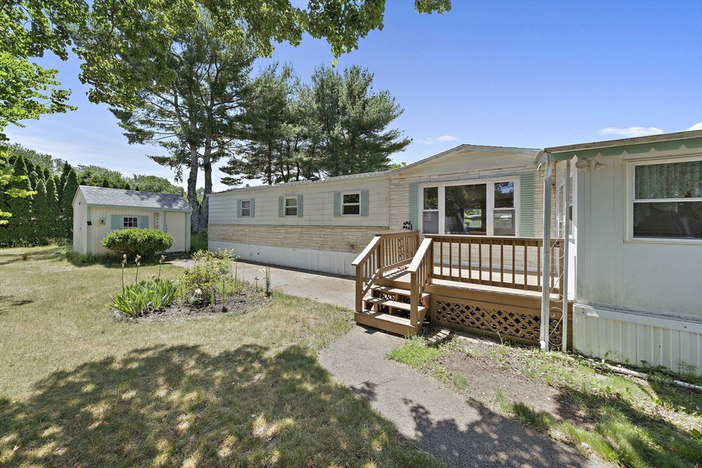 6 Northway Property Photo 1