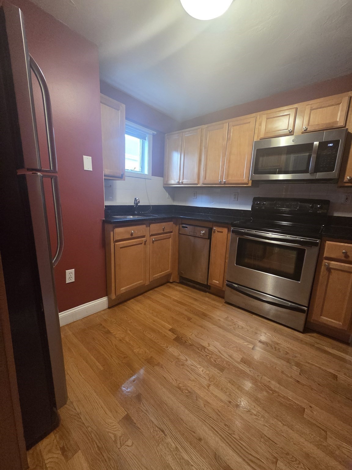 134 Boston St # 1b Property Photo 3
