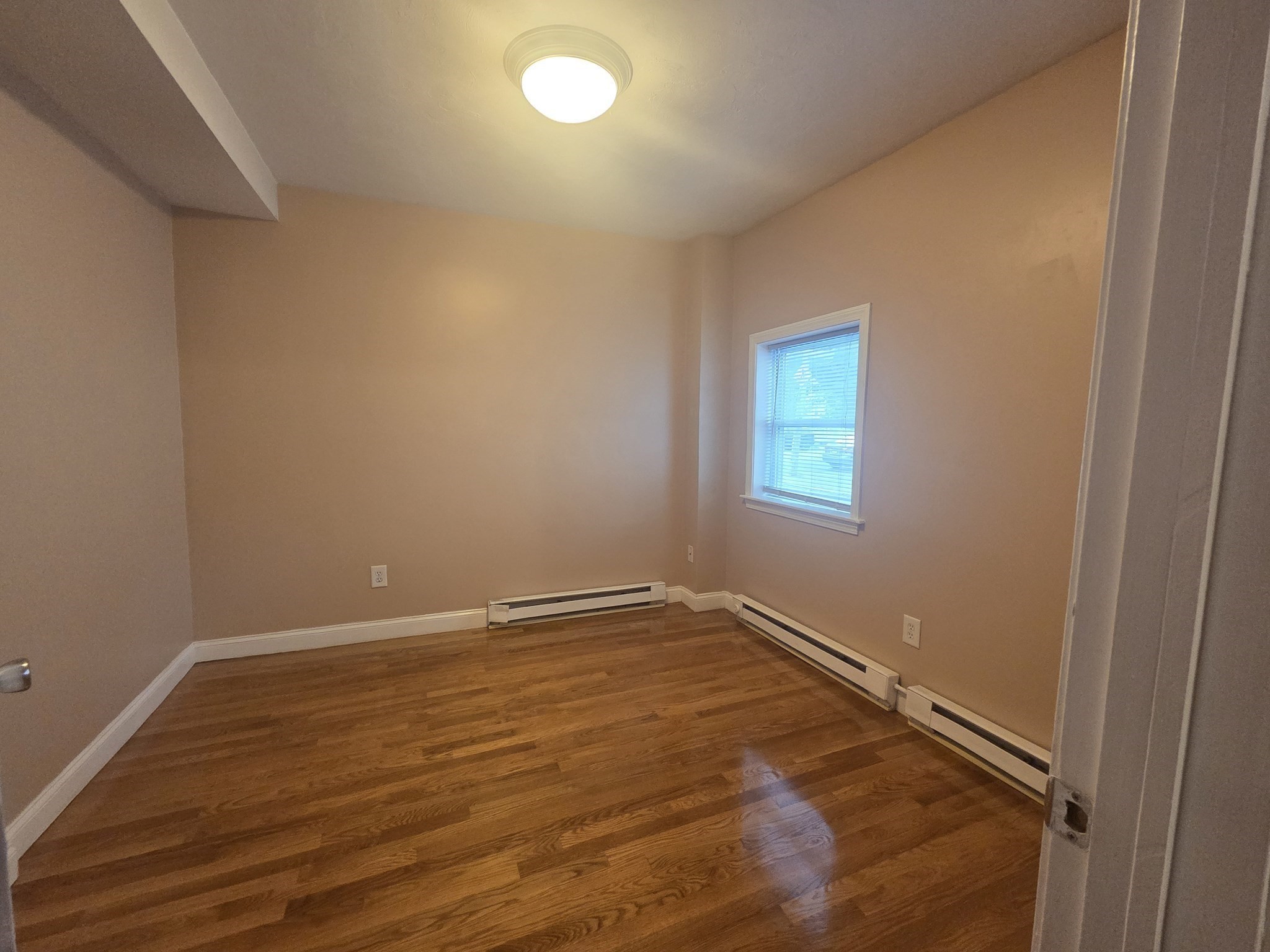134 Boston St # 1b Property Photo 6