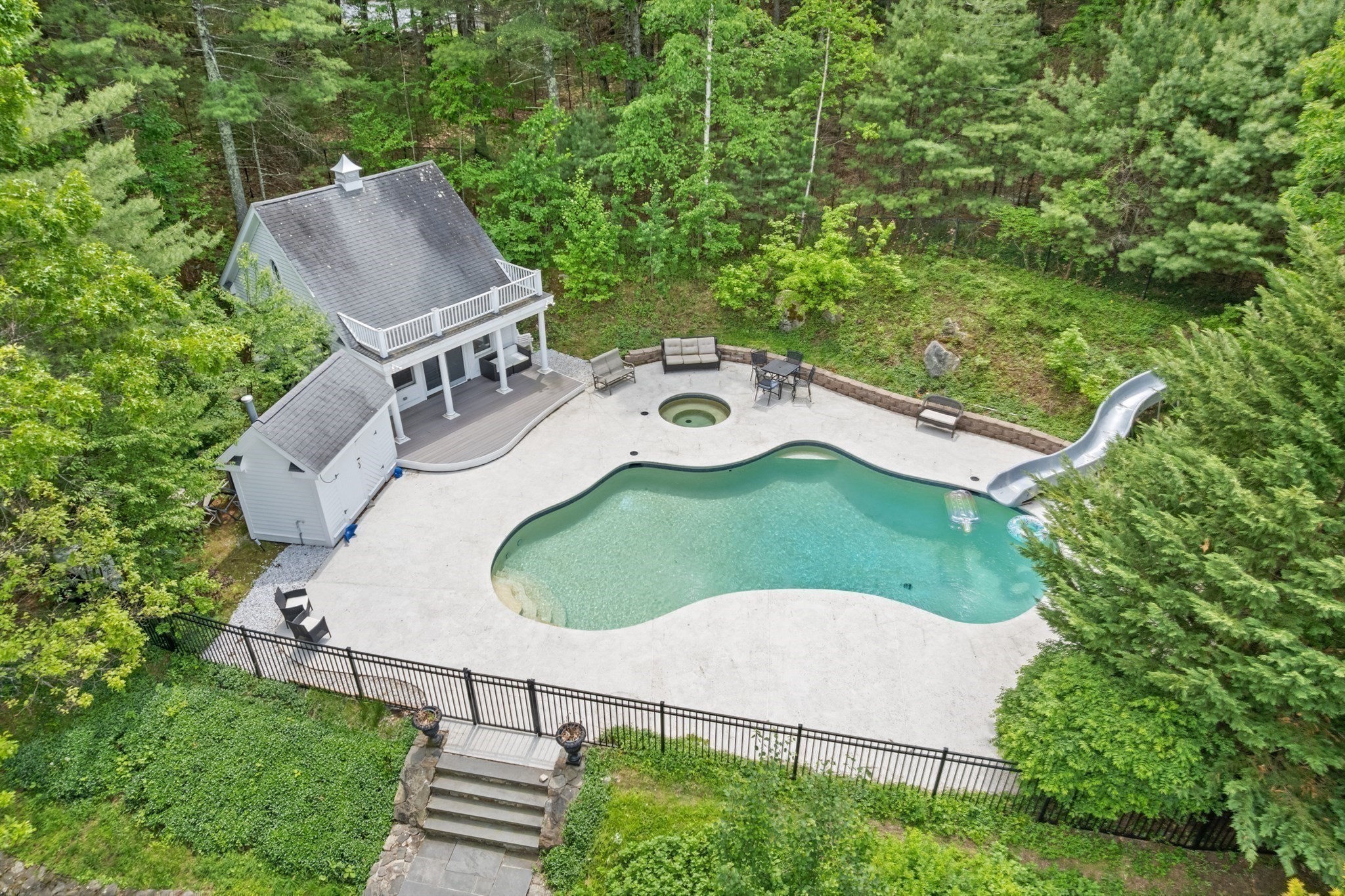 26 Woodridge Rd Property Photo 23