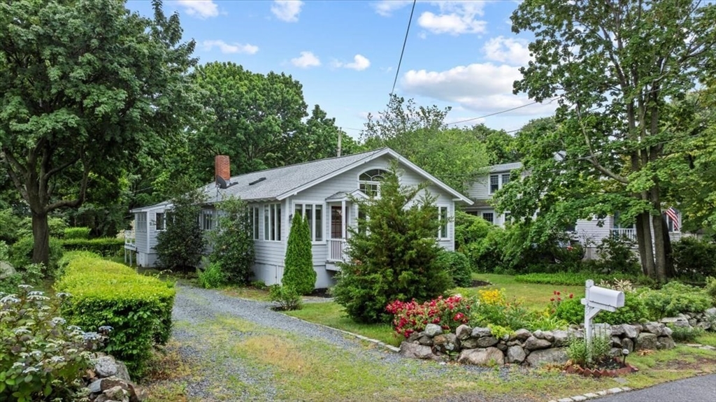 38 Marmion Way Property Photo 1