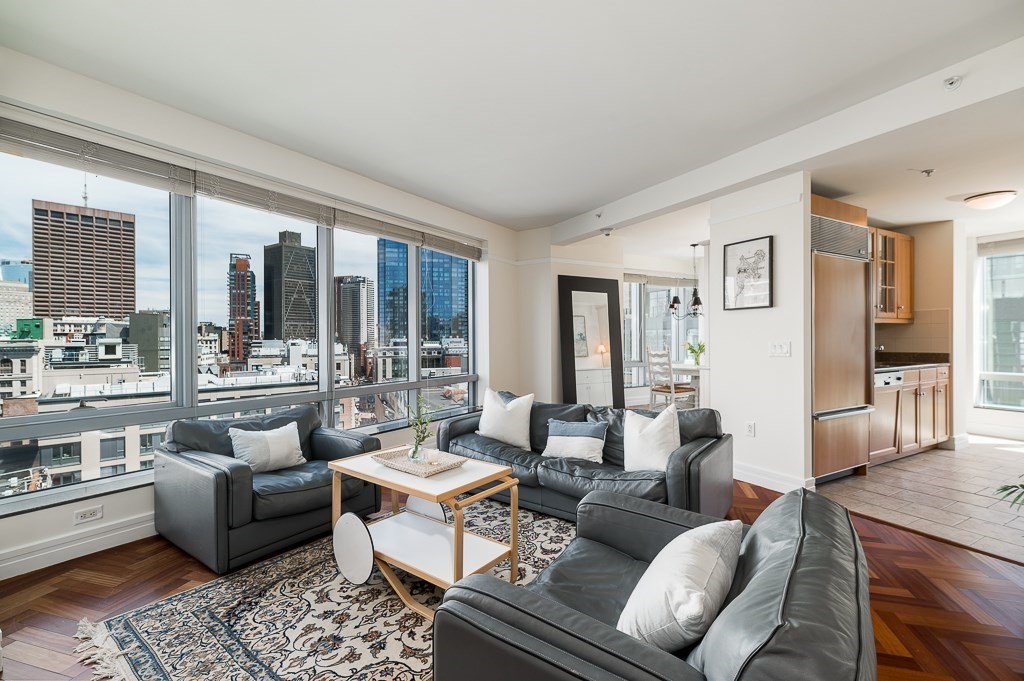 1 Avery St # 17F Property Photo 1