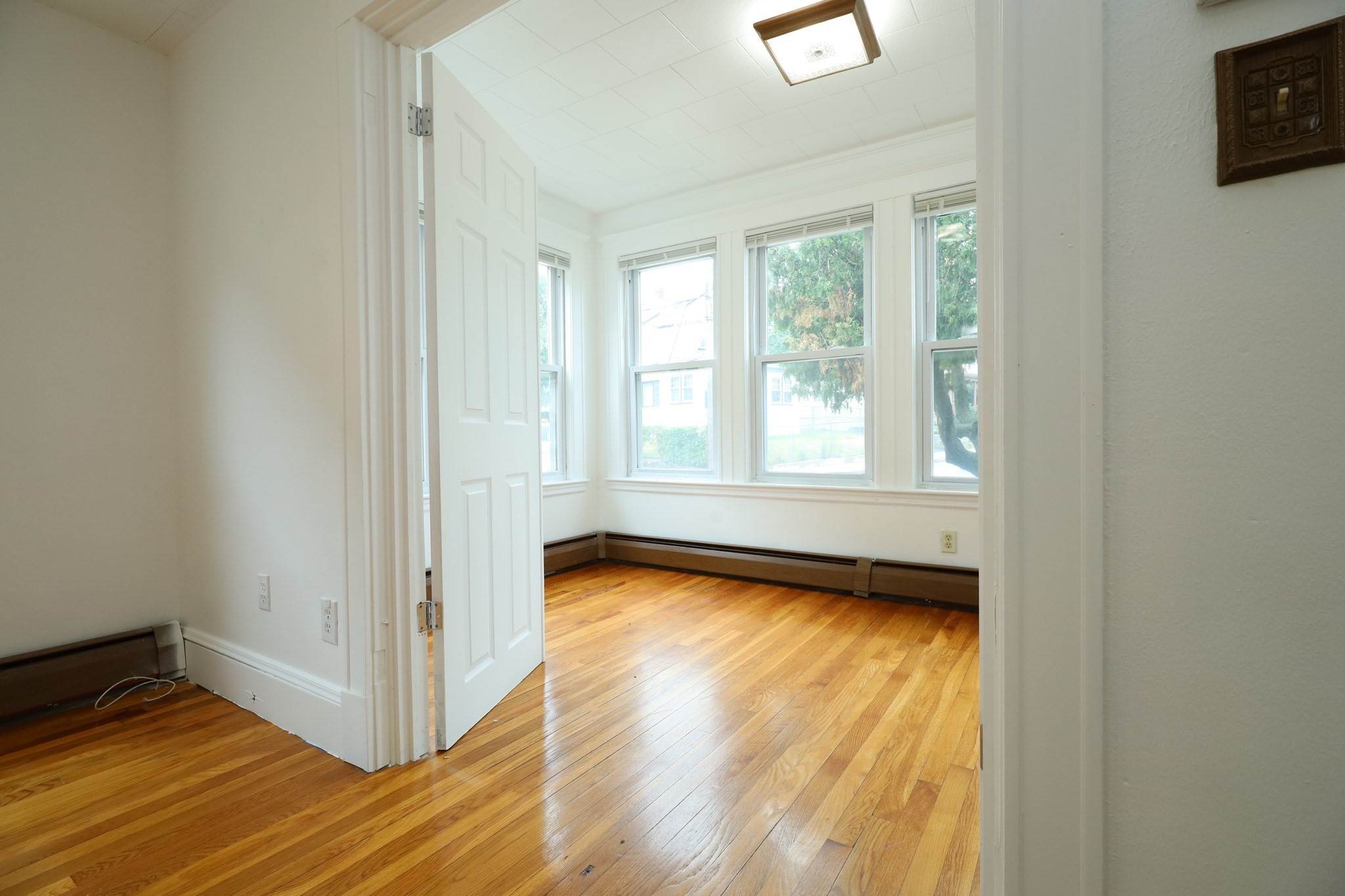 98 Woodside # 2 Property Photo 2
