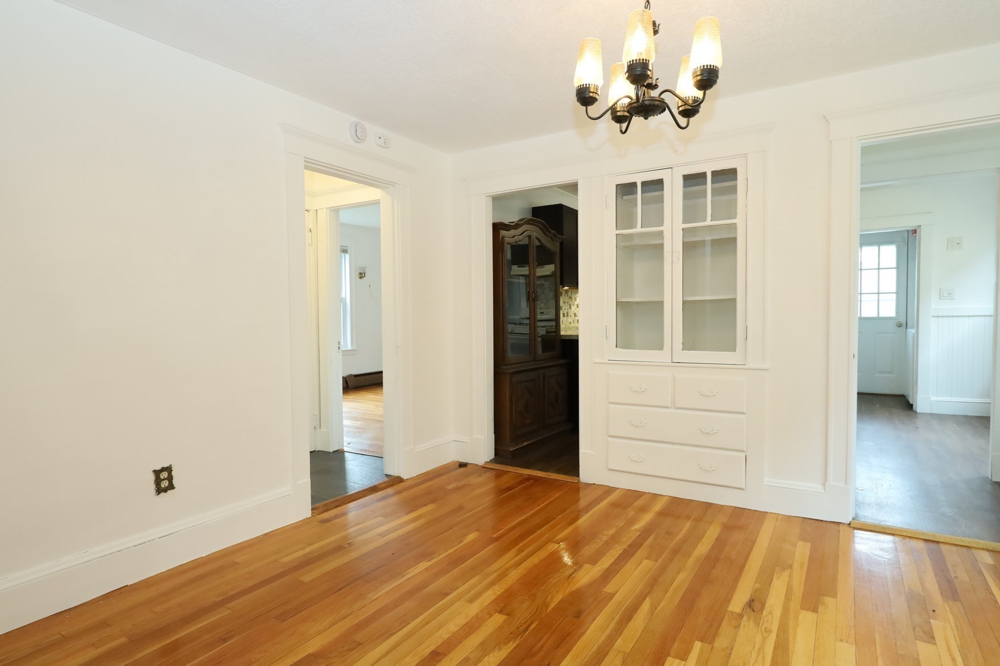 98 Woodside # 2 Property Photo 9