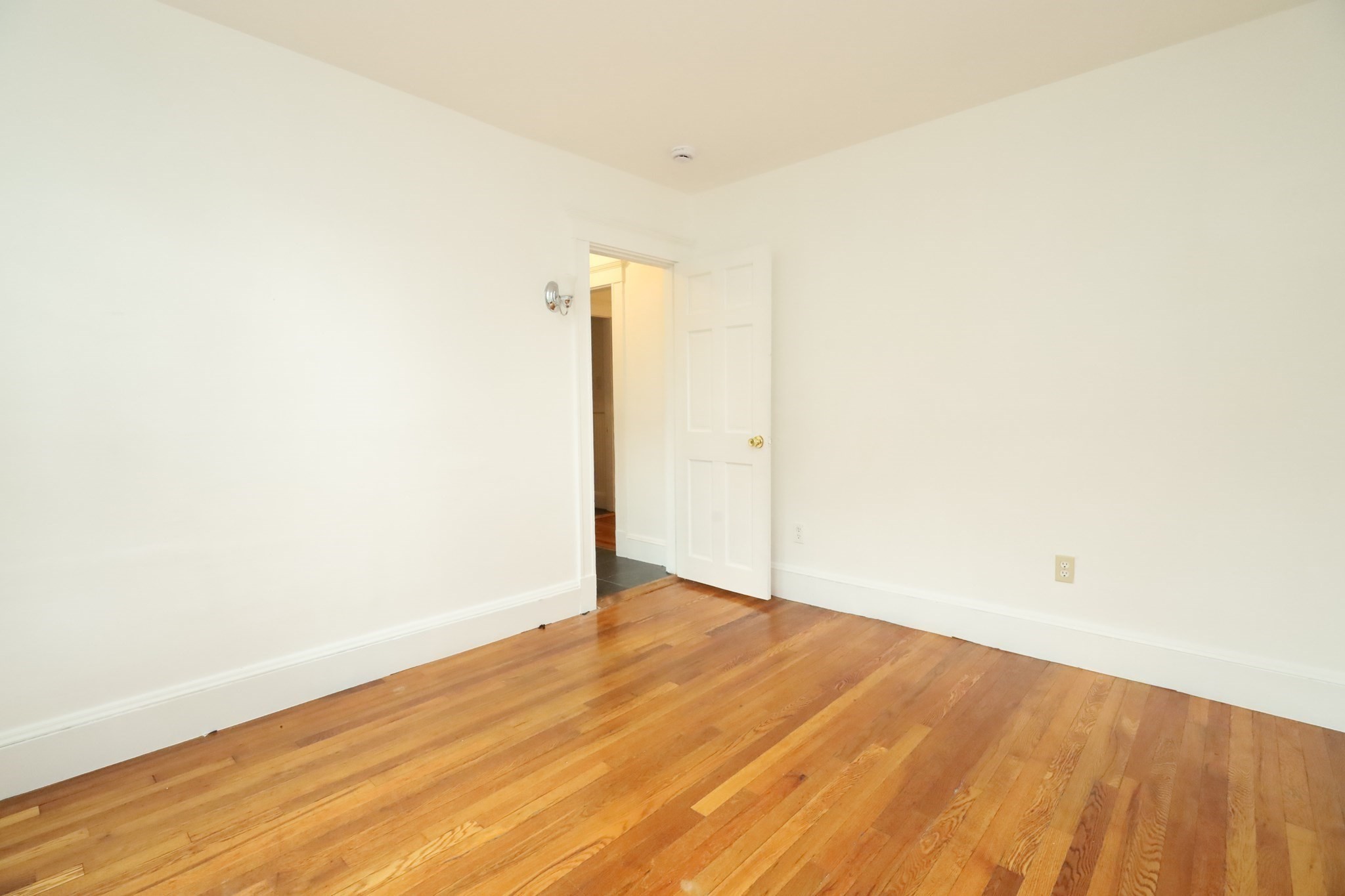 98 Woodside # 2 Property Photo 16