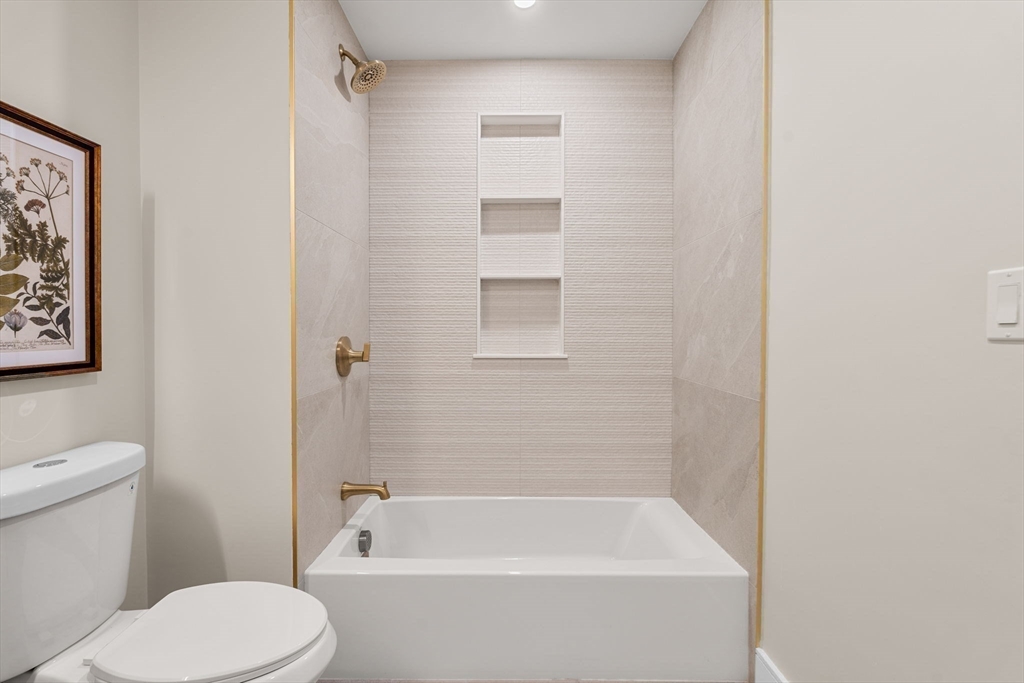 27 Guild Street # 207 Property Photo 23