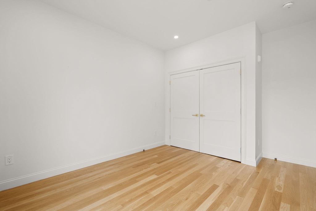 27 Shepard St # 4 Property Photo 19
