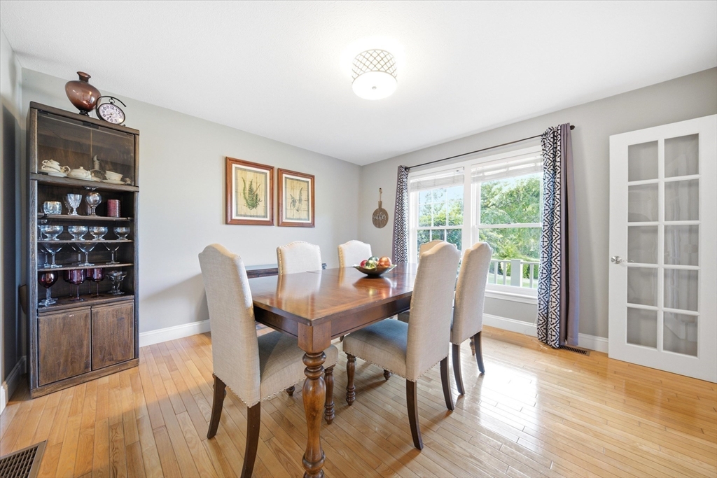 9 Tennyson Dr Property Photo 17