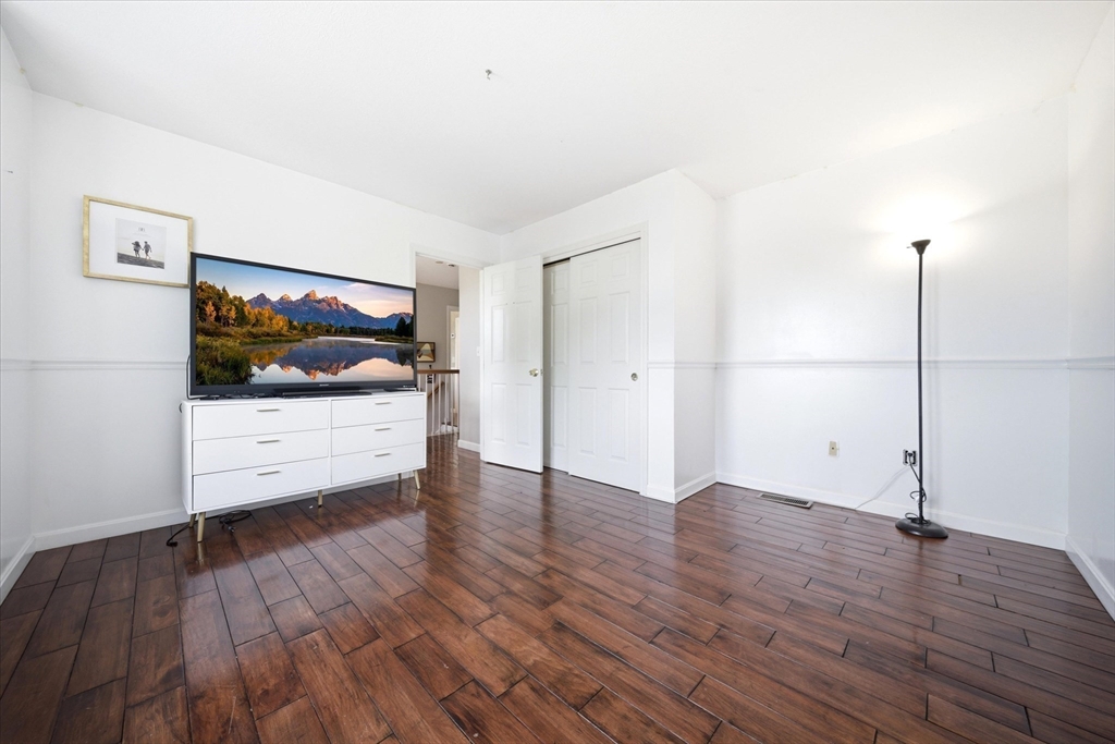 9 Tennyson Dr Property Photo 25