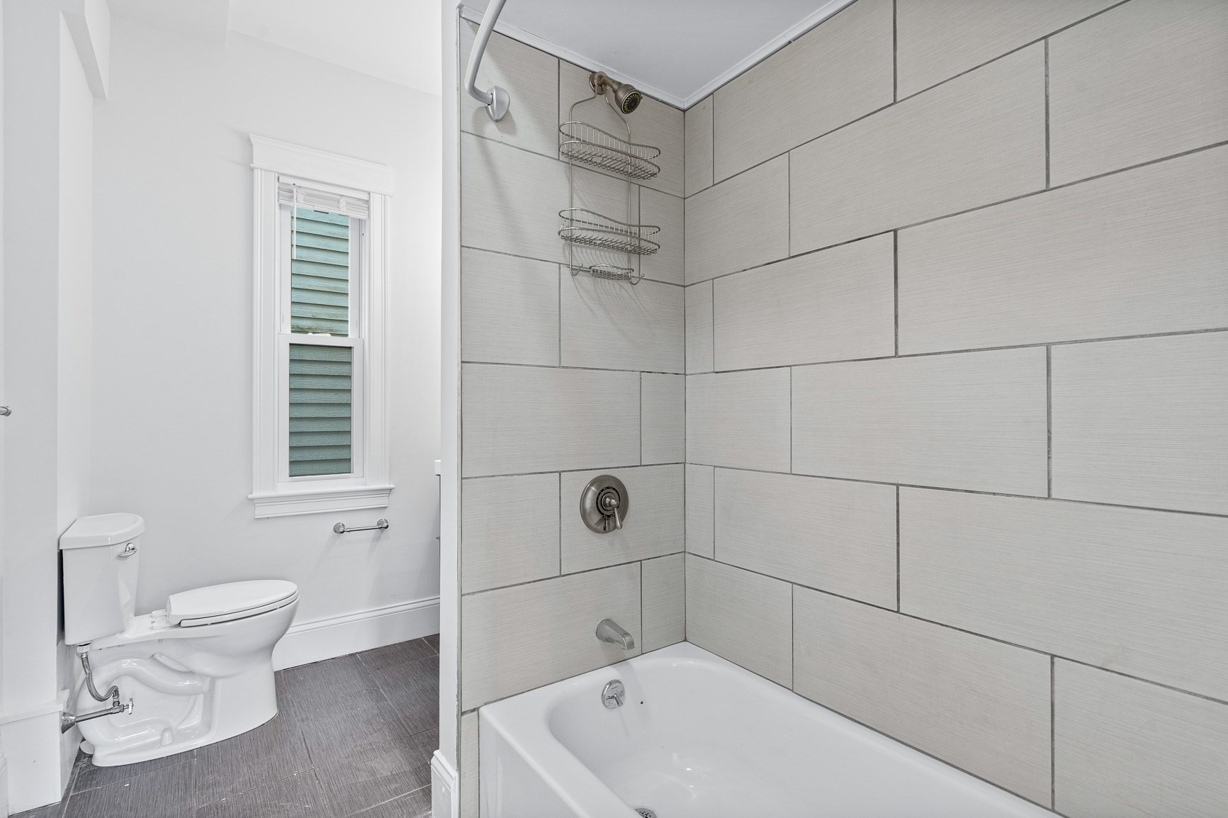 8 Roach St Property Photo 8
