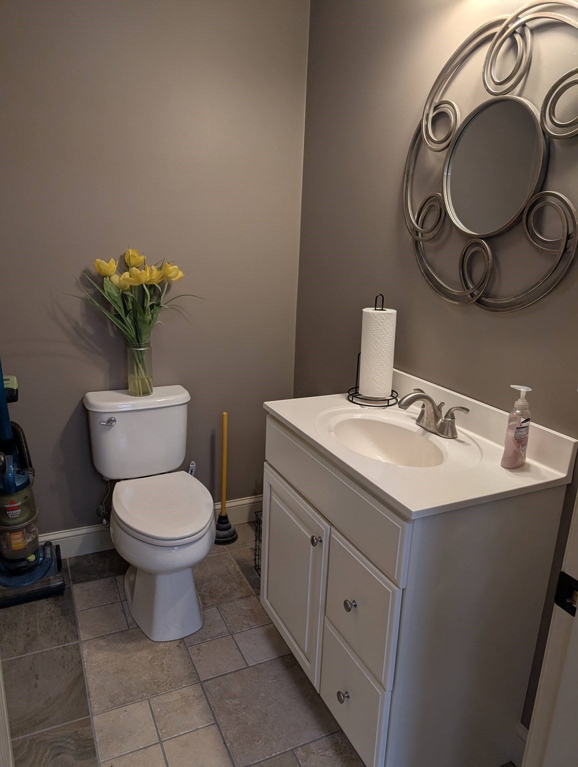 230 Church St # A Property Photo 10