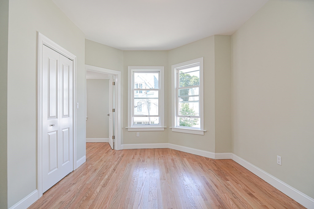8 Melvin St # 2 Property Photo 14