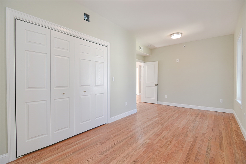 8 Melvin St # 2 Property Photo 18