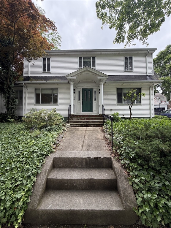 4 Van Ness Road Property Photo 1