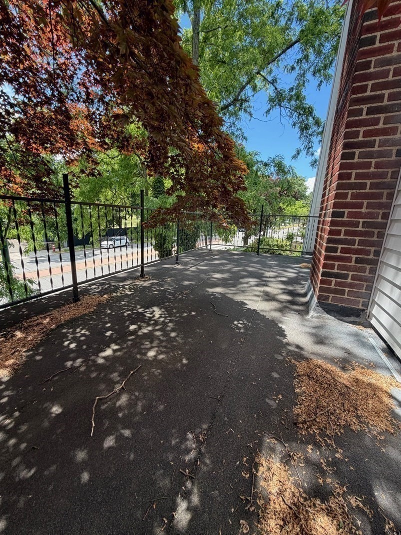 4 Van Ness Road Property Photo 9