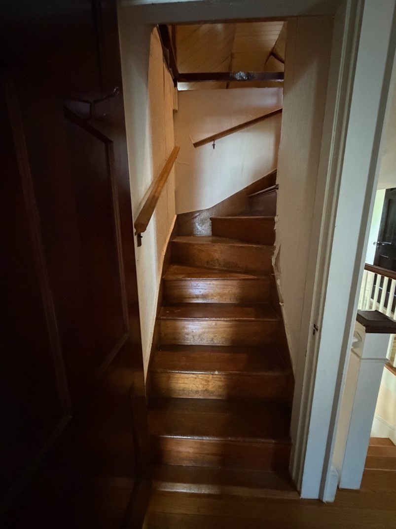 4 Van Ness Road Property Photo 15