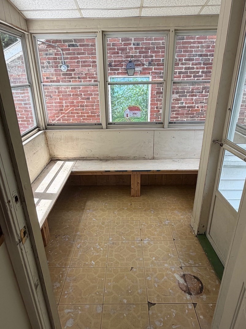 4 Van Ness Road Property Photo 24