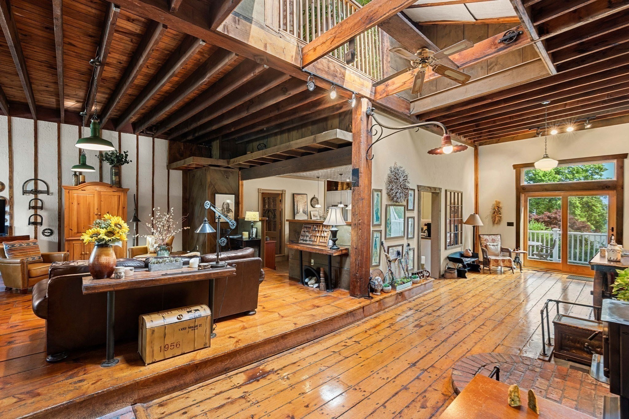 14 Fenno Way Property Photo 3