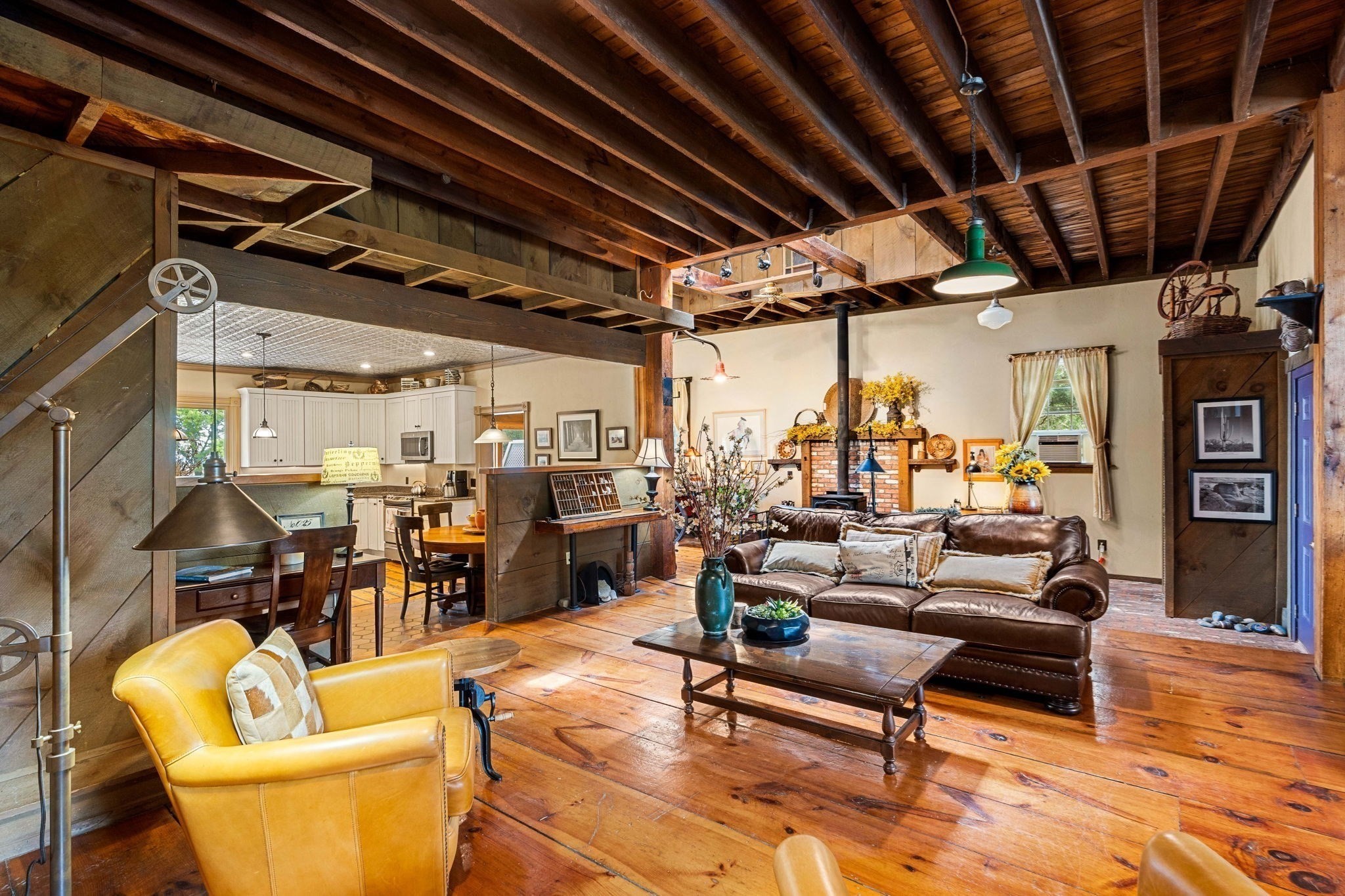 14 Fenno Way Property Photo 11