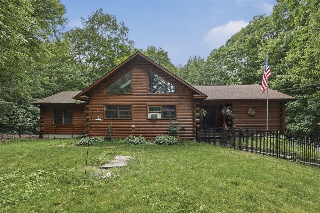 23 Lyman Barnes Road Property Photo 1