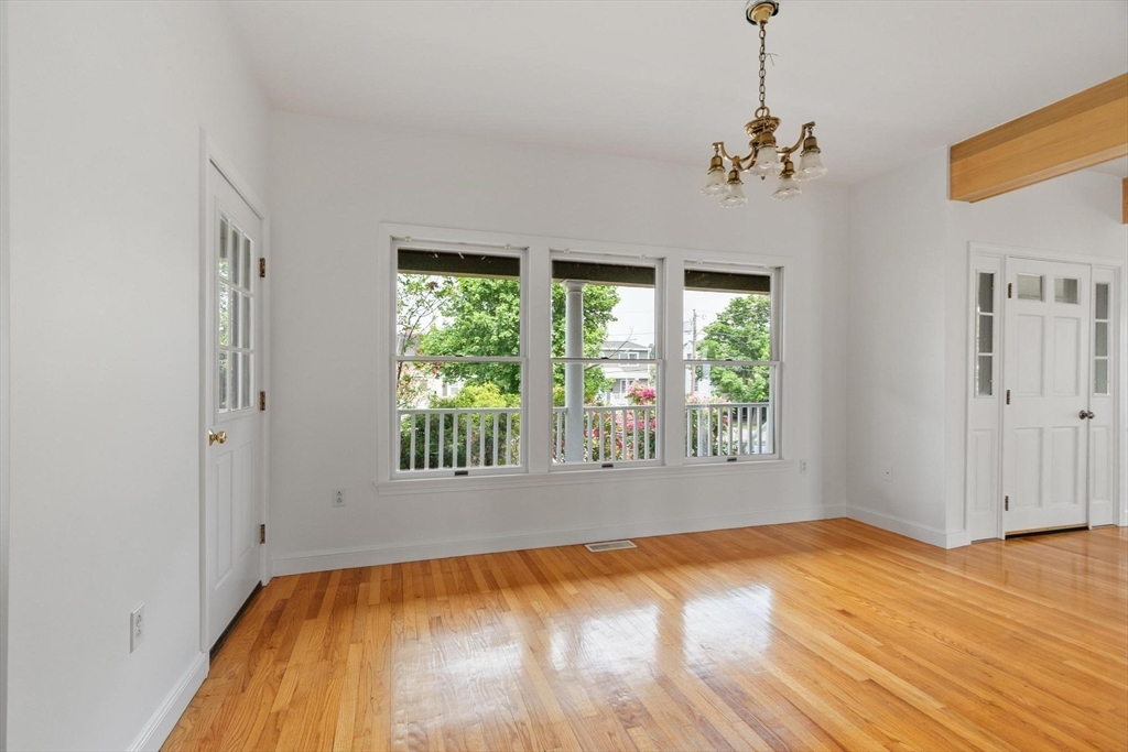 45 Willow Rd Property Photo 21