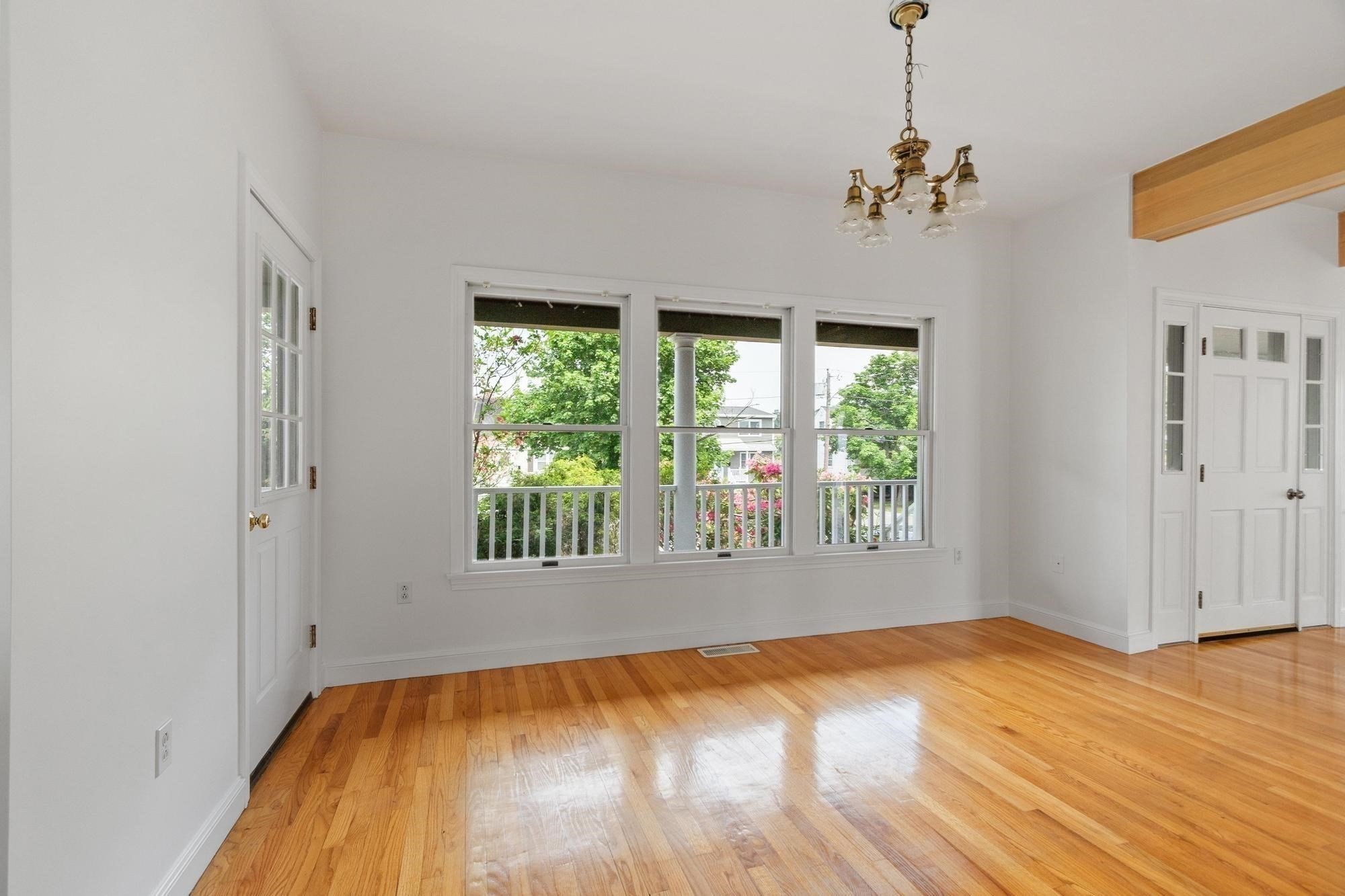 45 Willow Rd Property Photo 21
