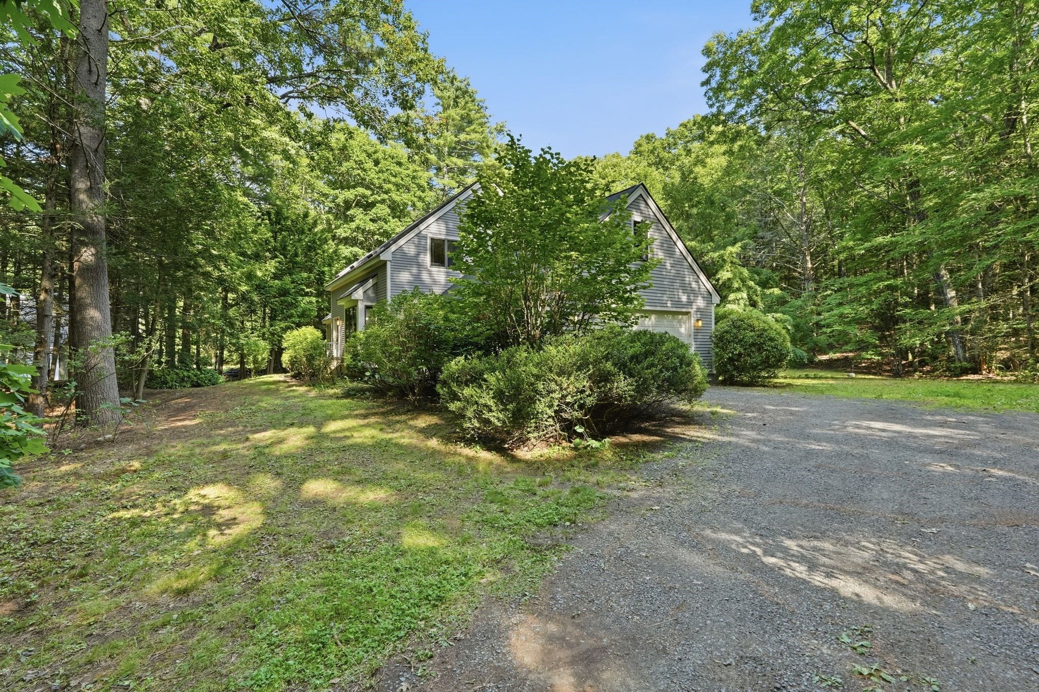 470 Montague Rd Property Photo 2