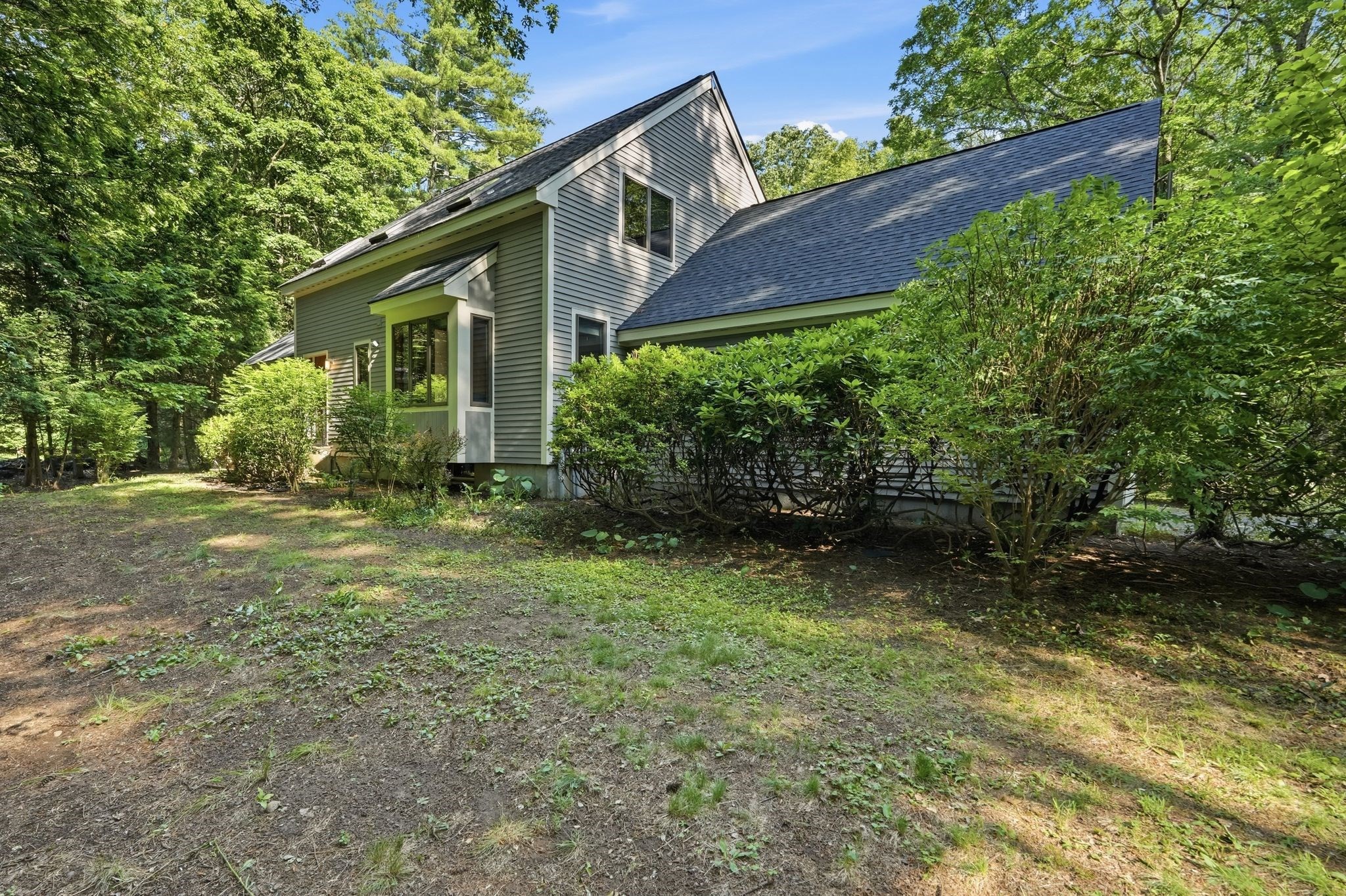470 Montague Rd Property Photo 3