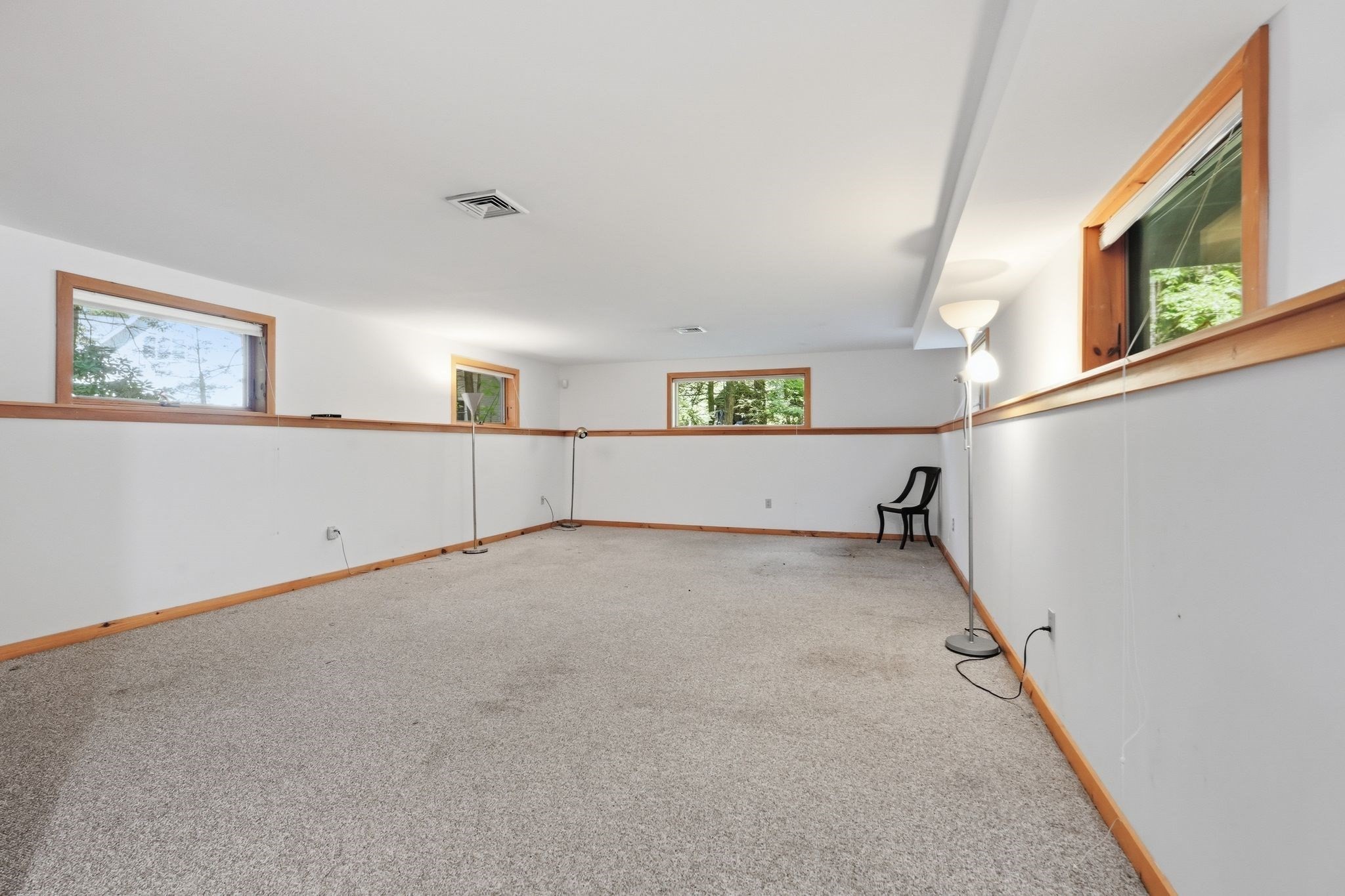 470 Montague Rd Property Photo 30