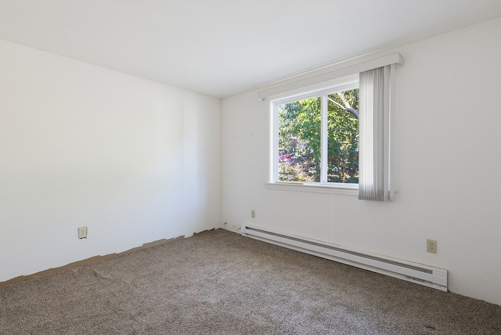 18 Cobb Ave # 18 Property Photo 17