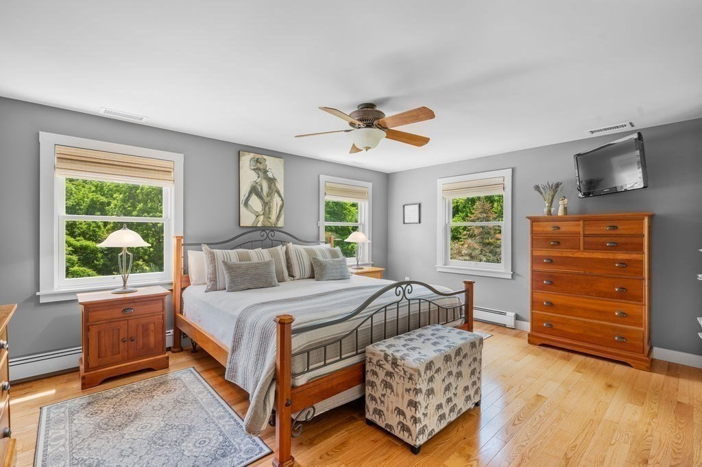 4 Fern Avenue Property Photo 19