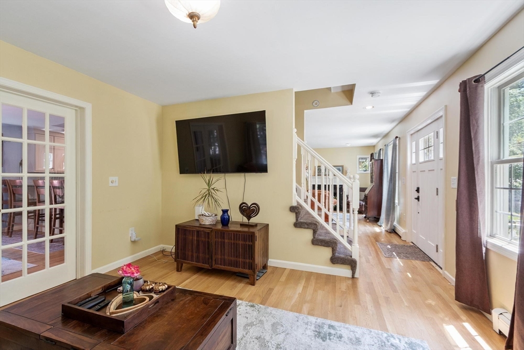 1 Spring Lane Property Photo 19