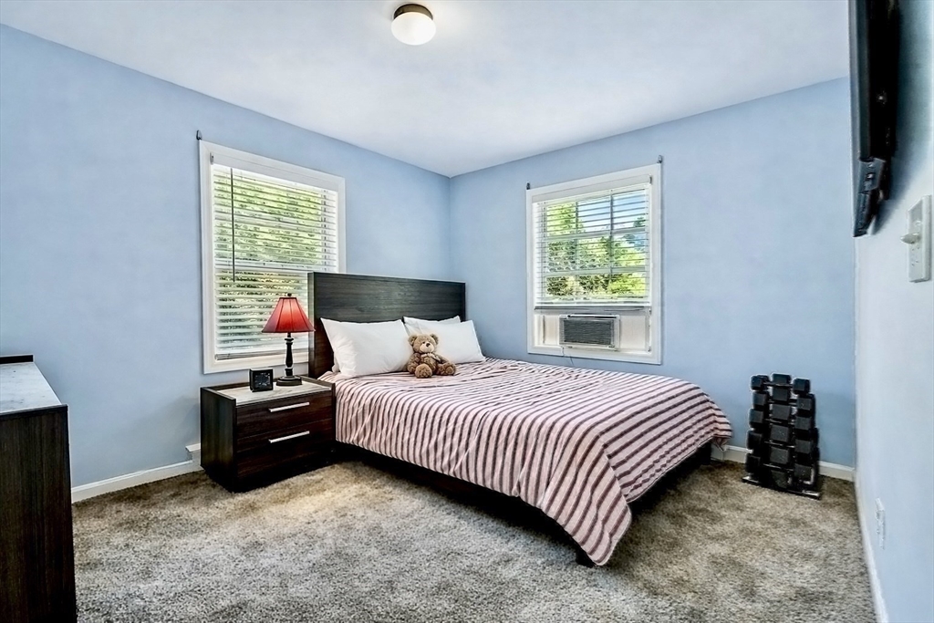 1 Spring Lane Property Photo 25