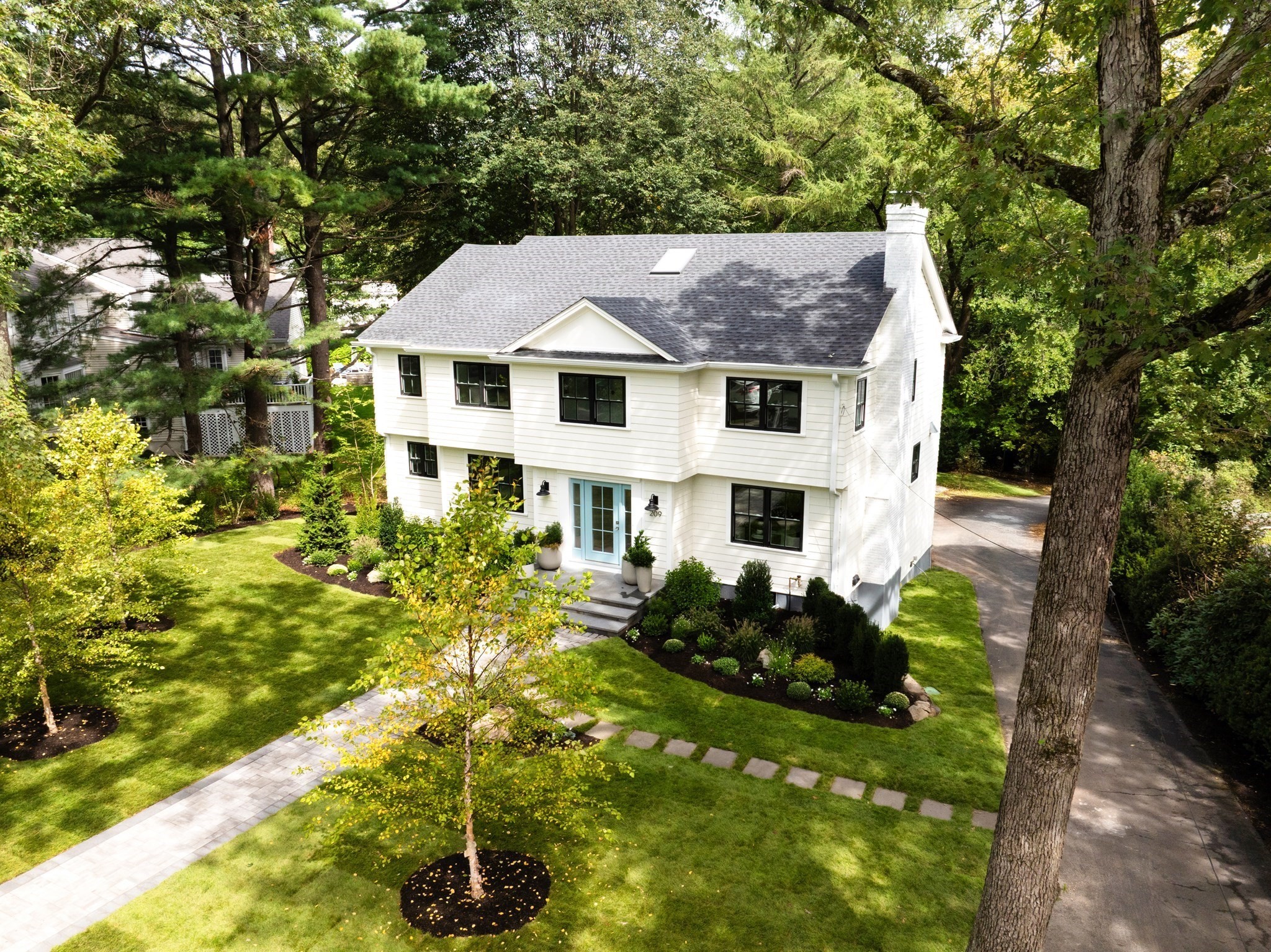 209 Bristol Rd Property Photo 2