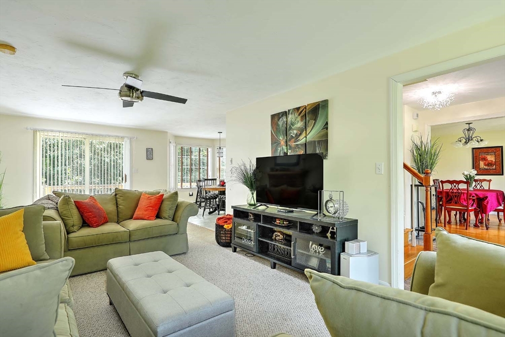 30 Pine Warbler Way Property Photo 4