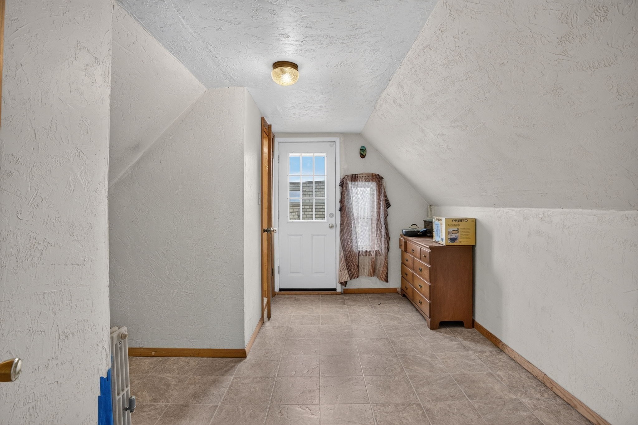 549 Main St Property Photo 27