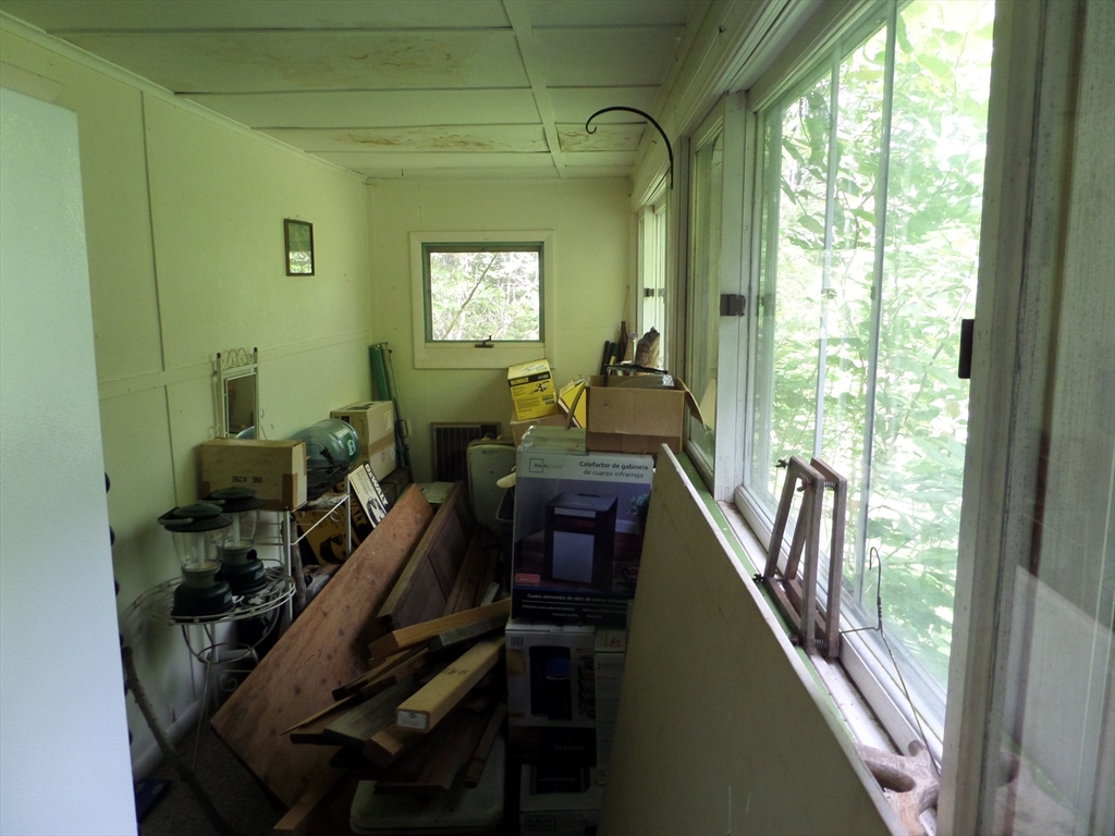43-a River Rd Property Photo 11