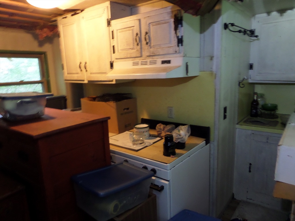 43-a River Rd Property Photo 13