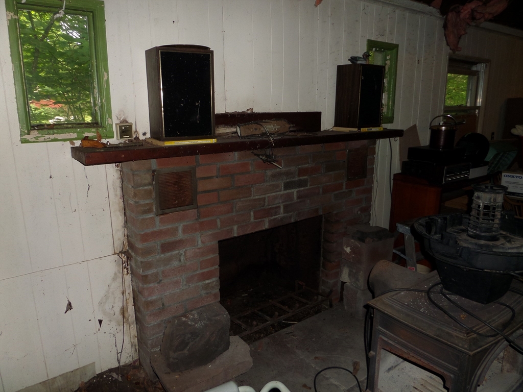 43-a River Rd Property Photo 15