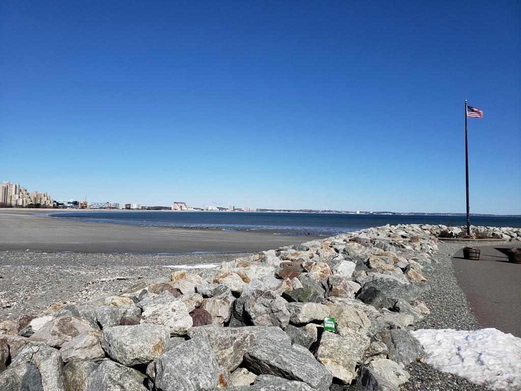 109 Broadsound Ave Property Photo 3