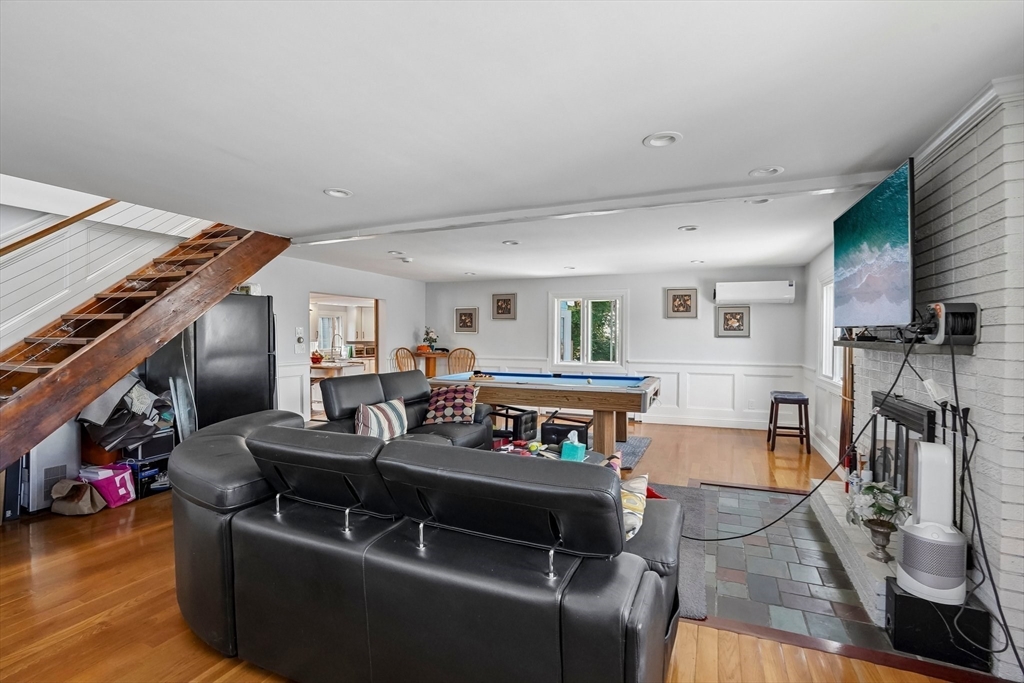 109 Broadsound Ave Property Photo 20