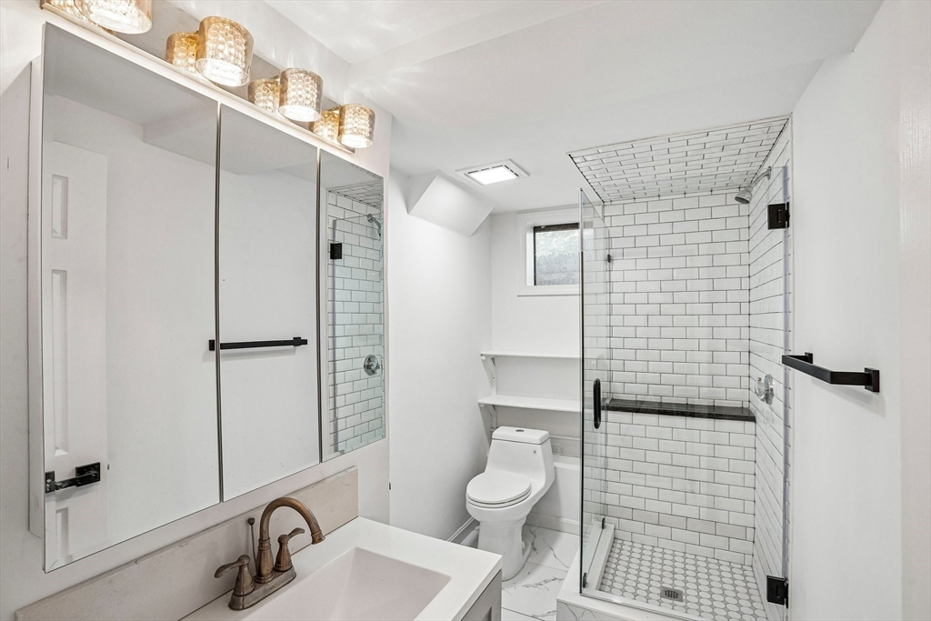 109 Broadsound Ave Property Photo 26